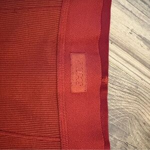 SKIMS Red Ribbed Leggings